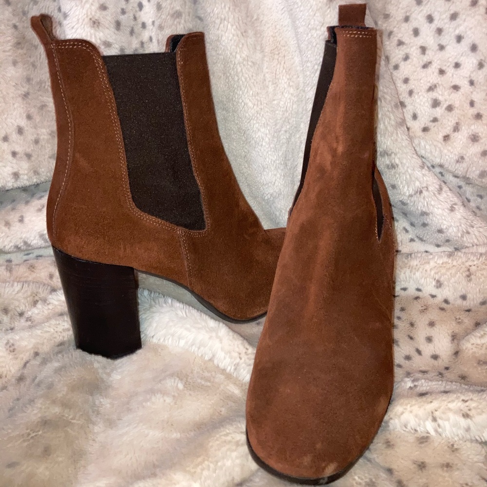 Barney’s NY Ankle boots